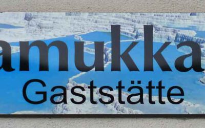 Schild für Gaststätte Pamukkale in Bad Urach